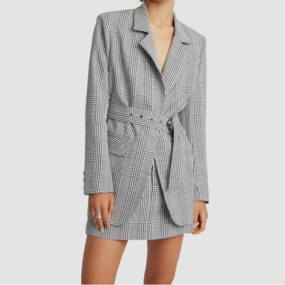 Choosy Black White Houndstooth Belted Jacket